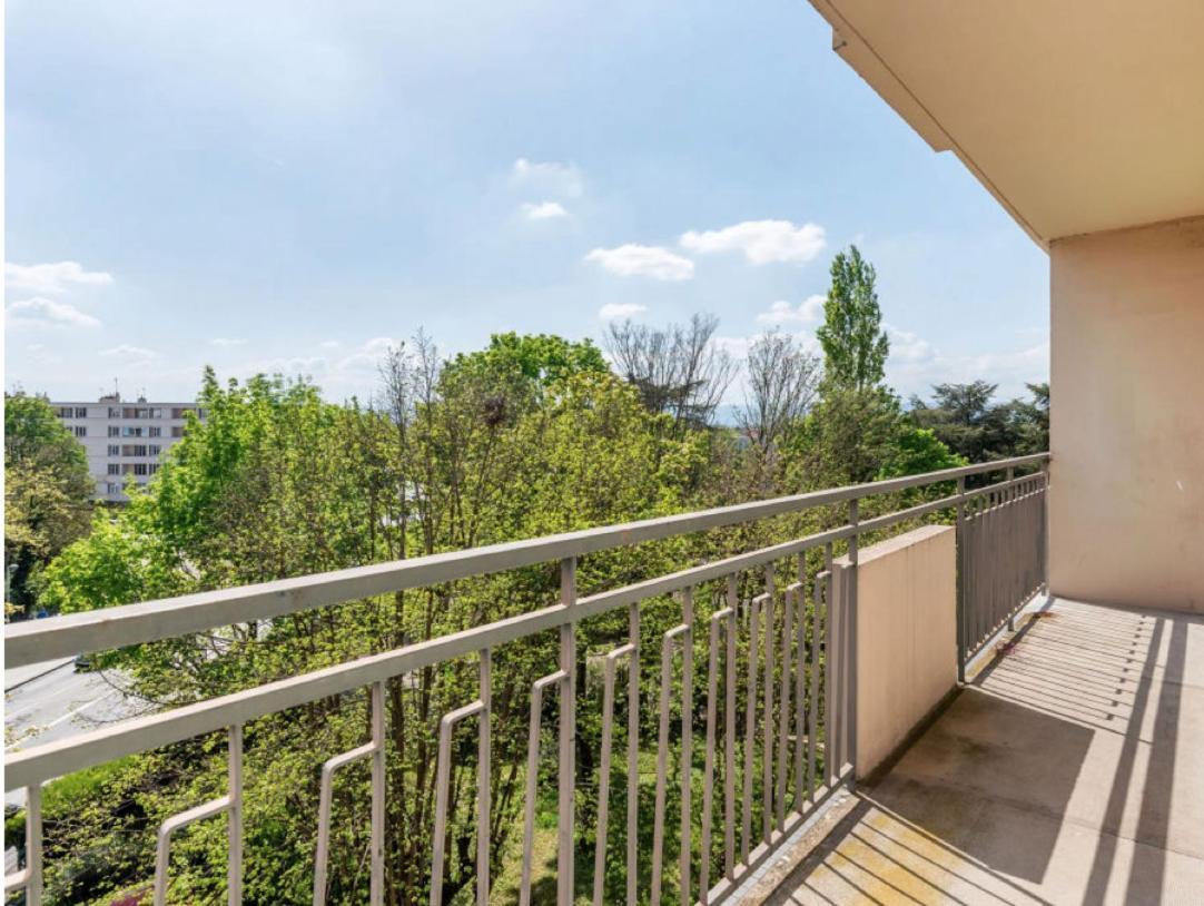 Le Saint-Irenee Apartment Лион Екстериор снимка